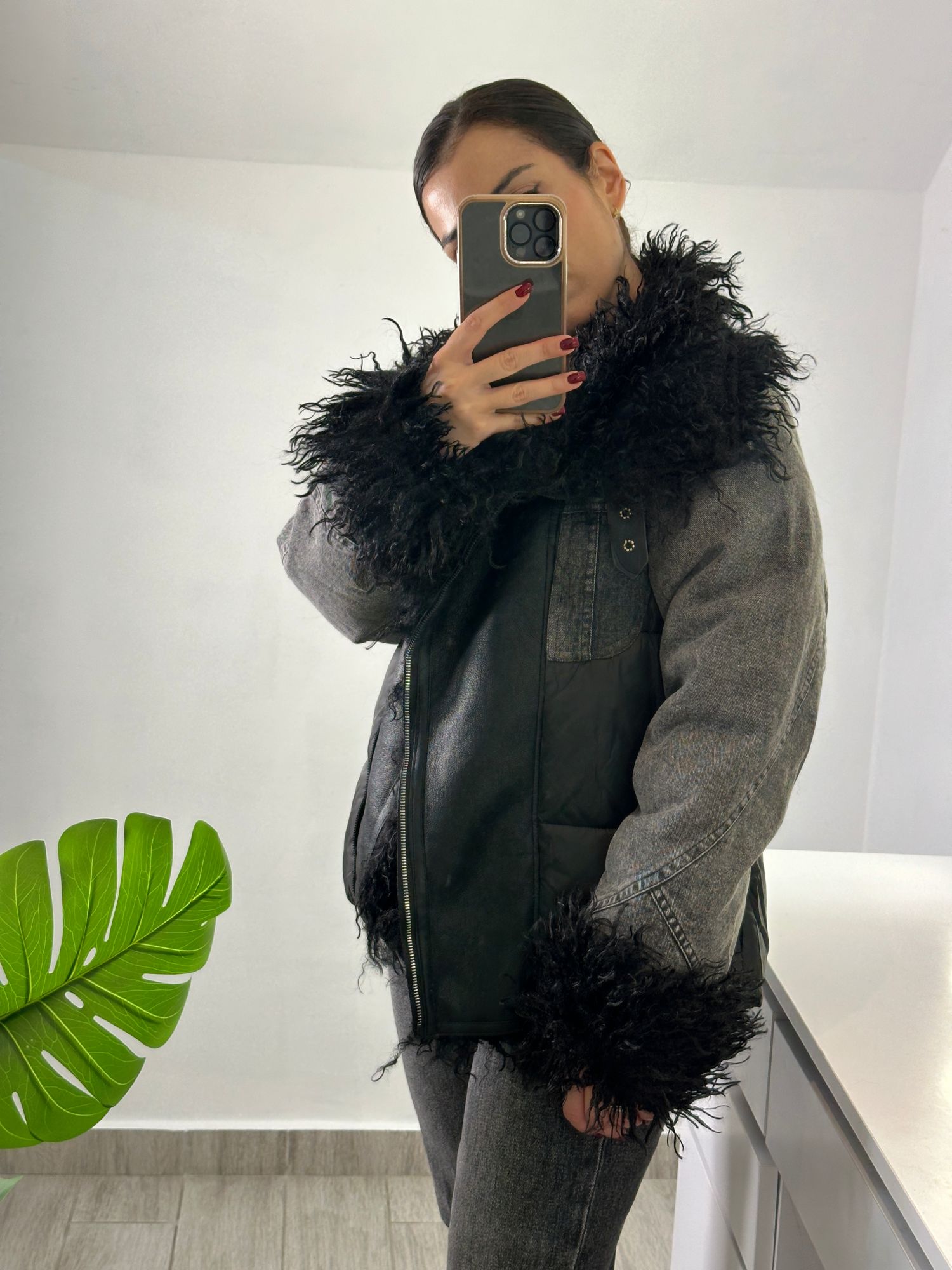 Μπουφάν Sofiana