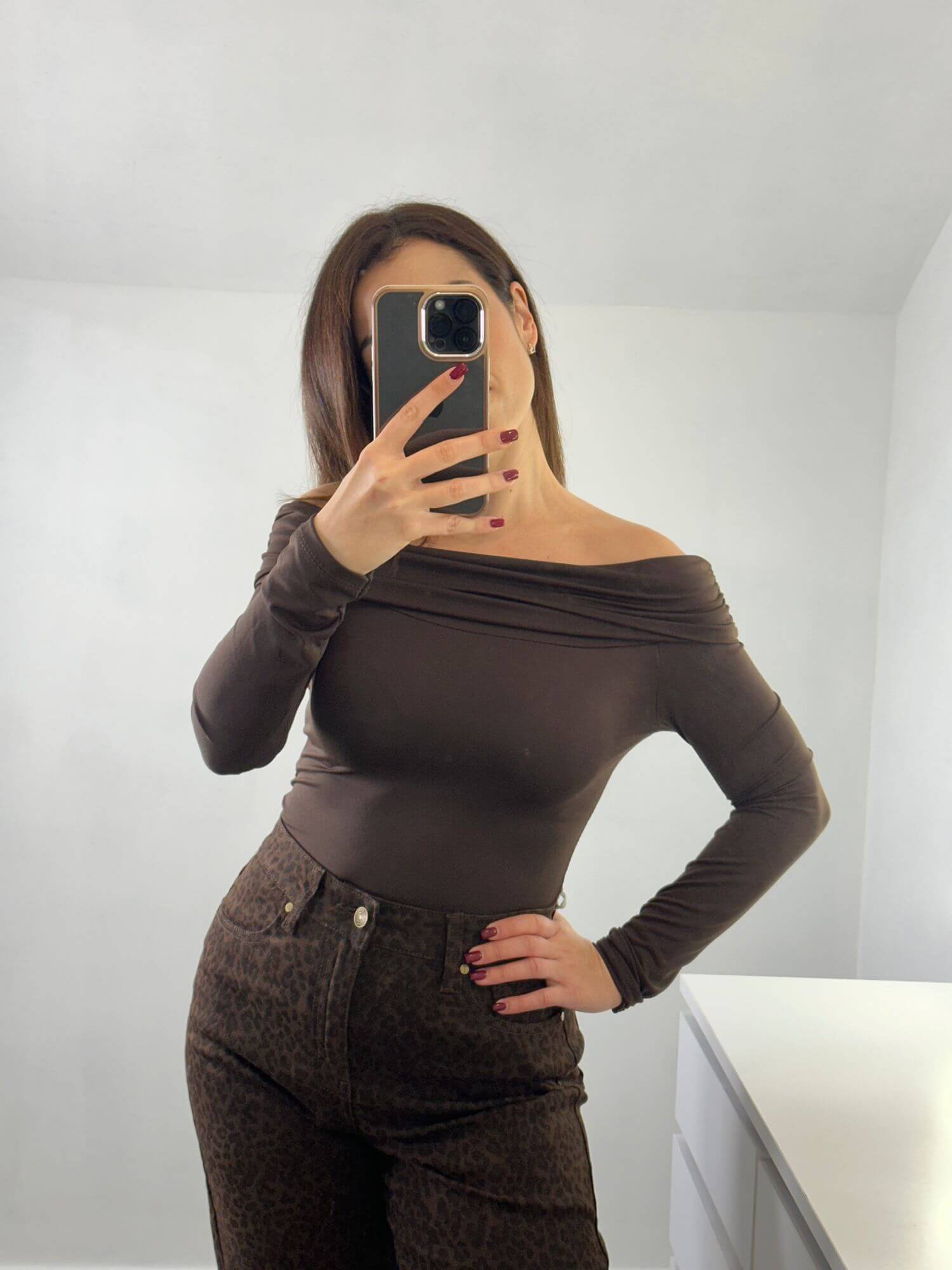 Κορμάκι  Anna