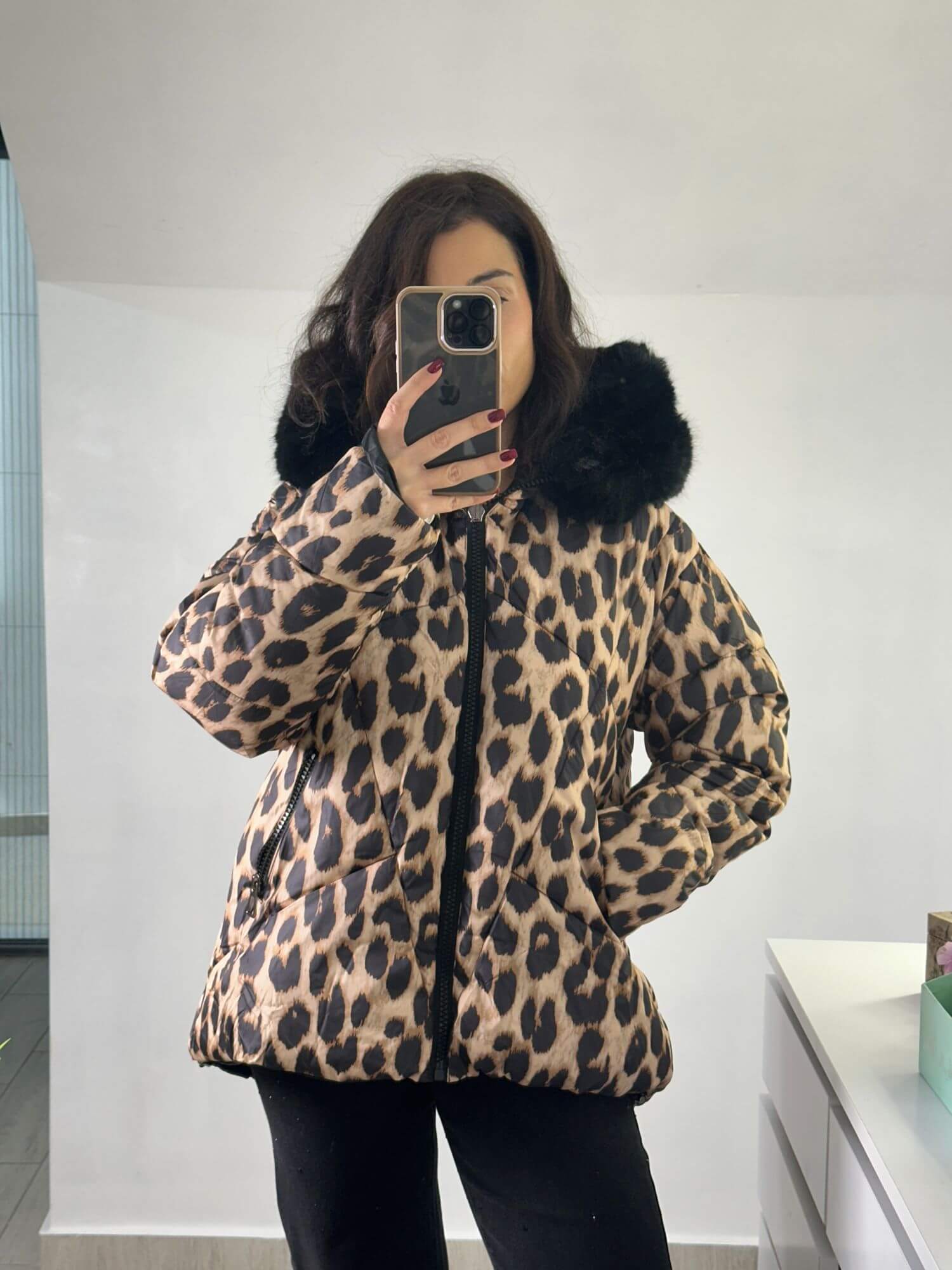 Μπουφάν Leila